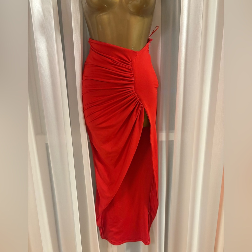 Elegant Red Ruched Skirt
